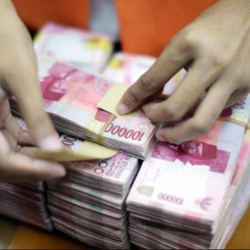 人民币200万亿与贷款利率下调：进口商与出口商的最佳行动时机